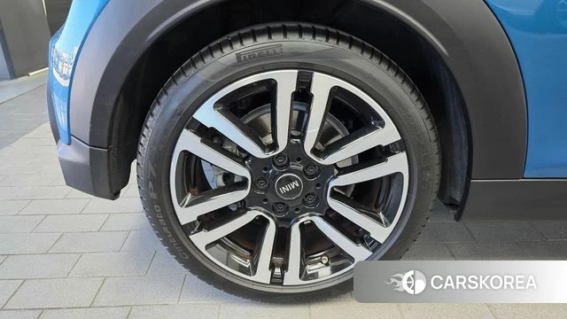 Mini Cooper S id 4691769 из Кореи 26