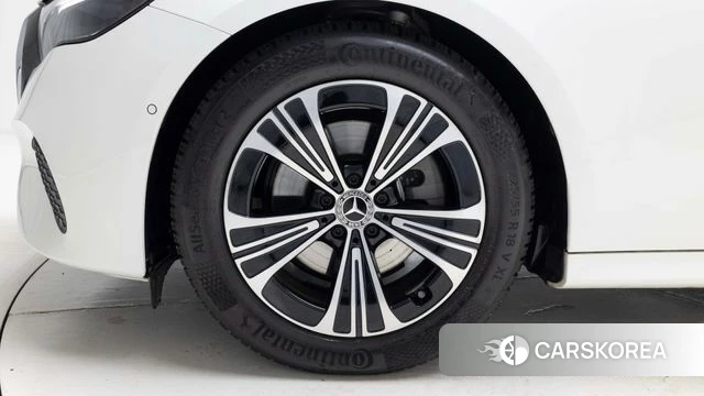 Mercedes-Benz E-Class W214 id 4710368 из Кореи 15