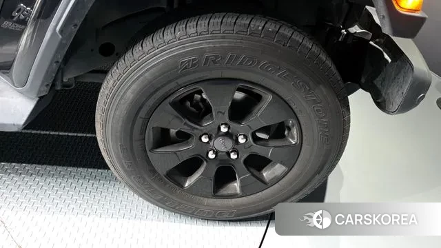 Jeep Wrangler (JL) id 3411725 из Кореи 15