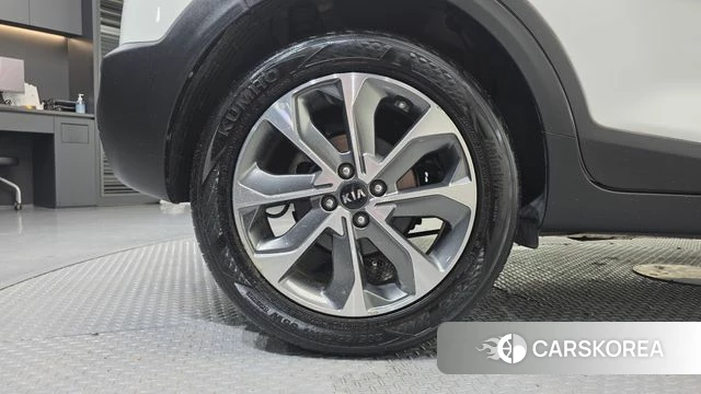 Kia Stonic id 4667806 из Кореи 30