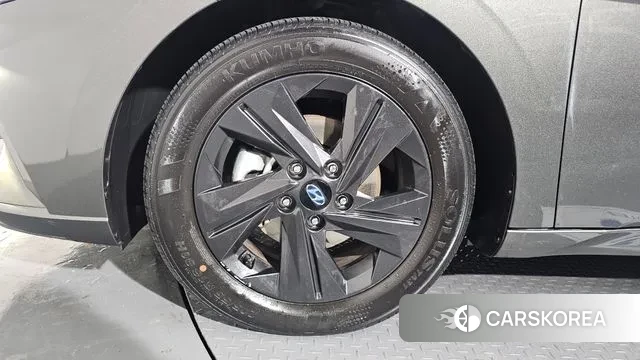 Hyundai Avante (CN7) id 3573523 из Кореи 15