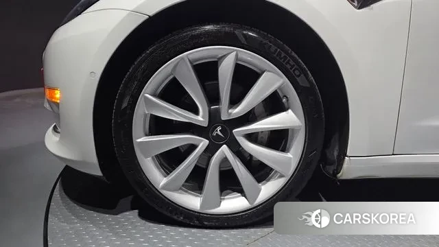 Tesla Model 3 id 3324347 из Кореи 15