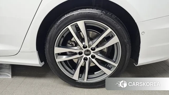 Audi A6 (C8) id 3383931 из Кореи 15