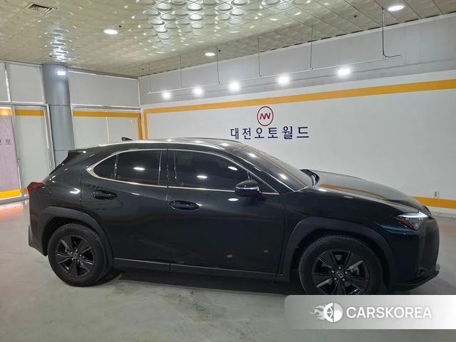 Lexus UX300h id 4635253 из Кореи 15