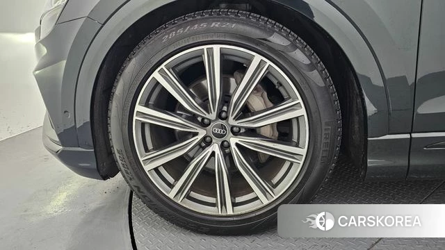 Audi Q8 (4M) id 3954643 из Кореи 15