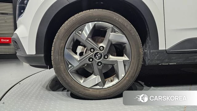 Hyundai Venue id 3896585 из Кореи 15