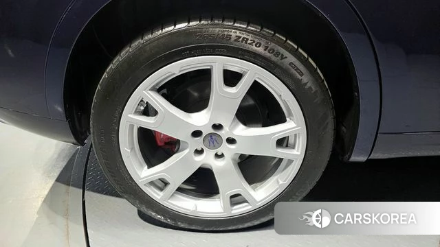 Maserati Levante id 4225700 из Кореи 28