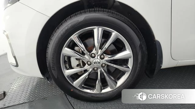 Kia The New Carnival id 4384587 из Кореи 15