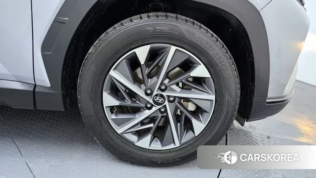 Hyundai Tucson (NX4) id 3529866 из Кореи 15