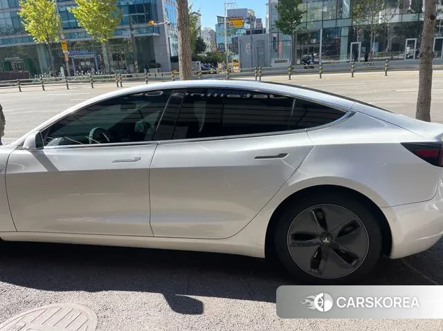 Tesla Model 3 2020 Белый из Кореи, фото 5