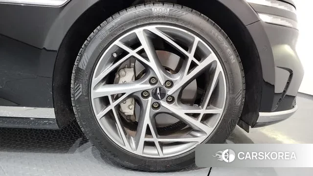 Genesis G90 (RS4) id 3518415 из Кореи 15