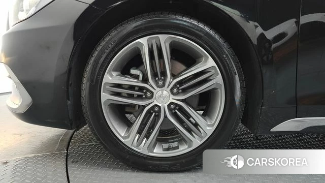 Hyundai Grandeur IG id 4610444 из Кореи 25