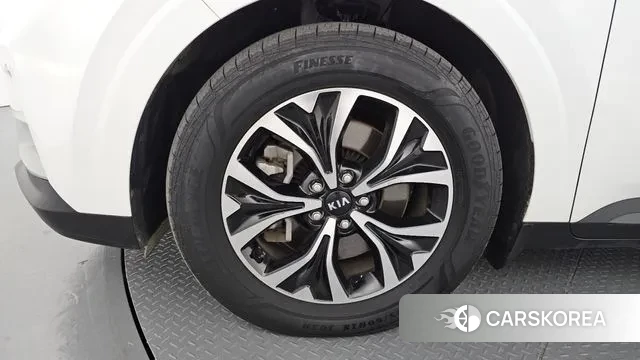 Kia Carnival 4th generation id 3479120 из Кореи 15