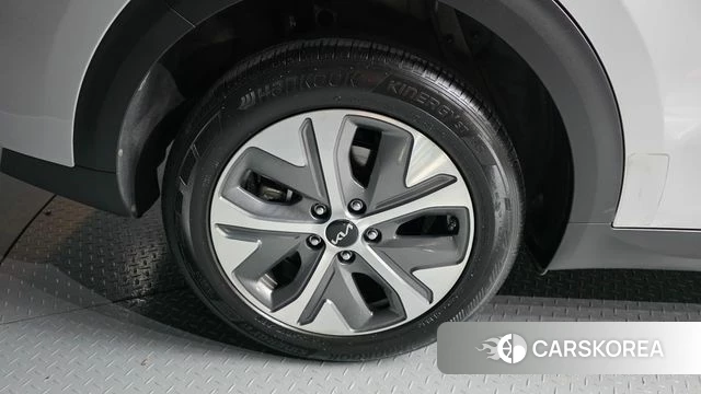 Kia Niro Plus id 4697056 из Кореи 26