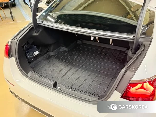 Mercedes-Benz E-Class W214 id 3507509 из Кореи 15