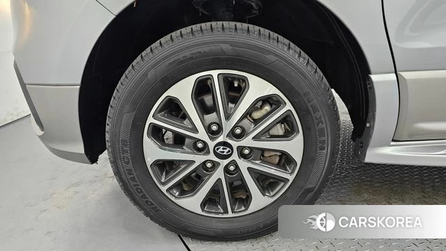 Hyundai The New Grand Starex id 3828844 из Кореи 15