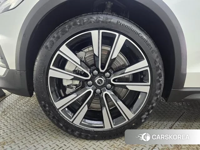 Volvo V60 Cross-Country 2nd Generation id 3419898 из Кореи 14