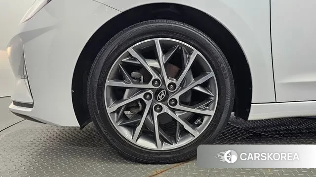 Hyundai The New Avante AD id 3045321 из Кореи 15