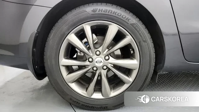 Kia The New Carnival id 3505209 из Кореи 15