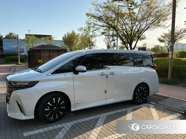 Toyota Alphard 4th Generation 2025 Белый из Кореи, фото 5