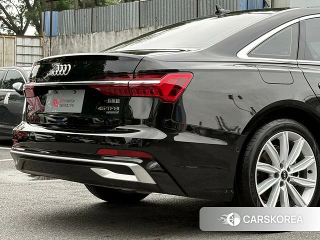 Audi A6L id 4348546 из Китая 20