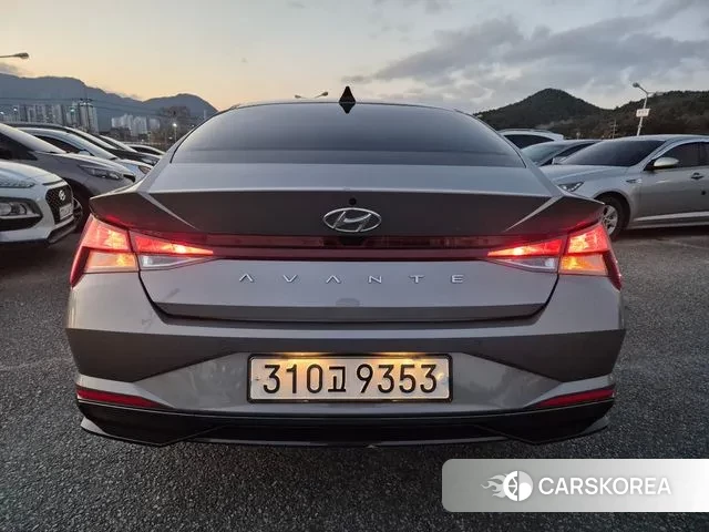 Hyundai Avante Hybrid (CN7) id 3451474 из Кореи 15