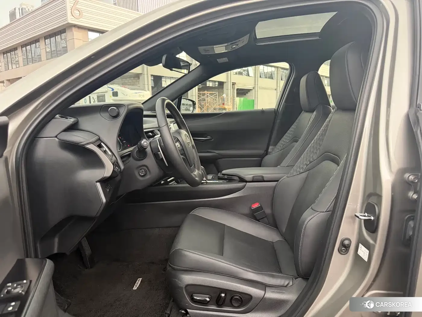 Lexus UX id 4627991 из Китая 8