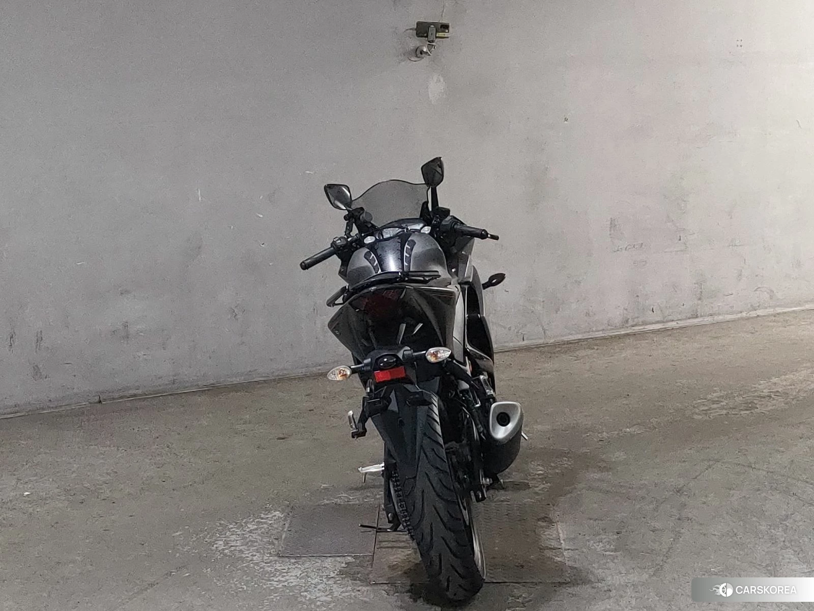 Yamaha YZF-R25 2016 из Японии, фото 2