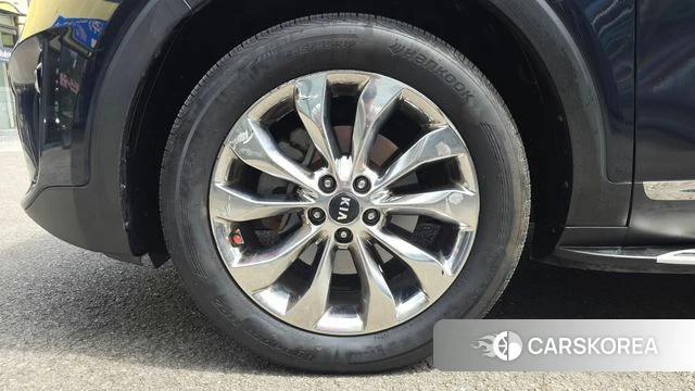 Kia The New Sorento id 4785946 из Кореи 15
