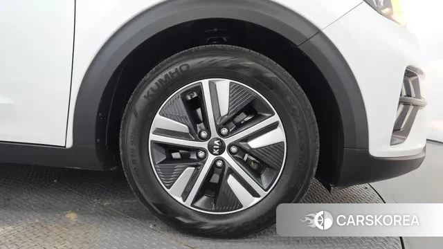 Kia The New Niro id 3226540 из Кореи 15