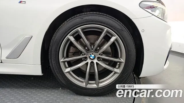 BMW 5 Series (G30) id 2922184 из Кореи 15