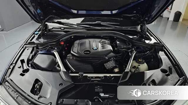 BMW 5 Series (G30) id 3374453 из Кореи 15