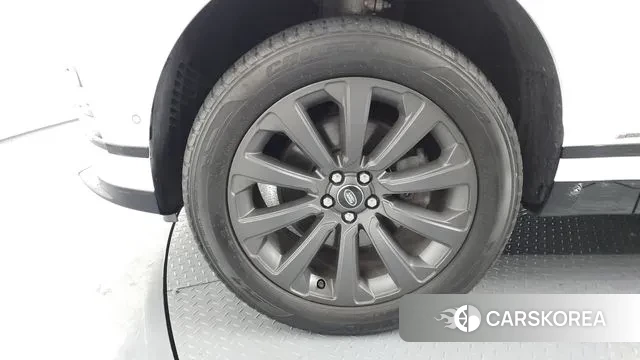 Land Rover Range Rover Velar id 3661373 из Кореи 15