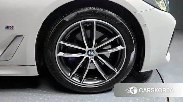 BMW 5 Series (G30) id 2979175 из Кореи 15