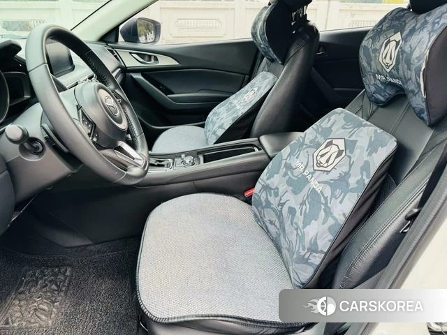 Mazda 3 Angkesaila 2018 Белый из Китая, фото 6