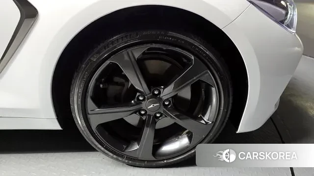 Genesis G70 id 3713542 из Кореи 15