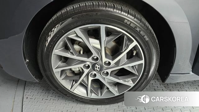 Hyundai The New Avante AD id 3829171 из Кореи 15