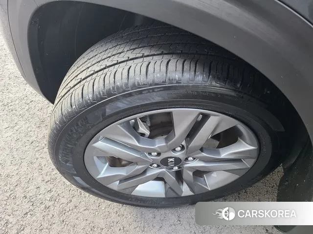 Kia Seltos id 3504608 из Кореи 15