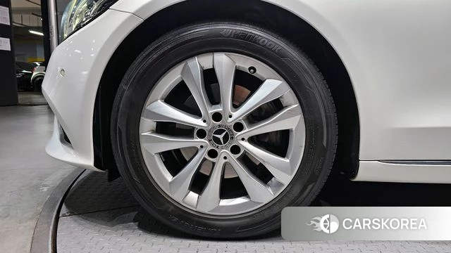 Mercedes-Benz C-Class W205 id 3795946 из Кореи 15