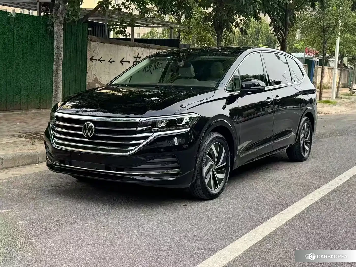 Volkswagen Viloran 2024 Черный из Китая, фото 5