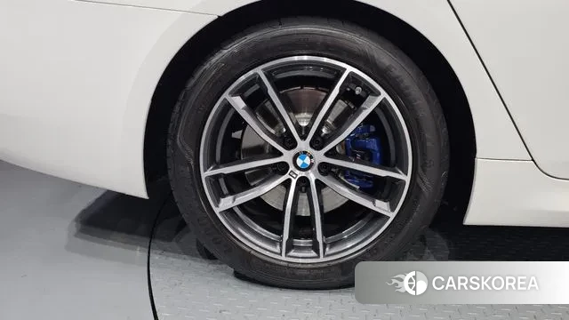 BMW 5 Series (G30) id 3556441 из Кореи 15