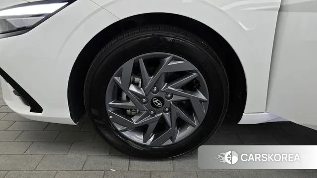 Hyundai The New Avante Hybrid (CN7) id 2974297 из Кореи 15