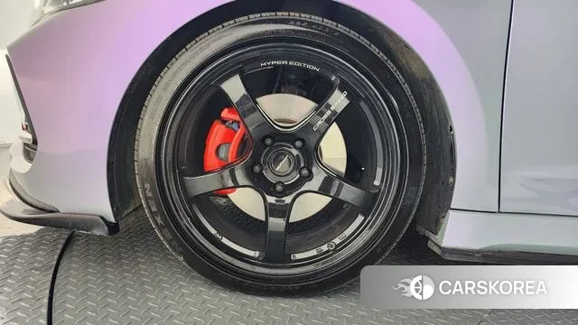 Hyundai Avante AD id 3536399 из Кореи 15