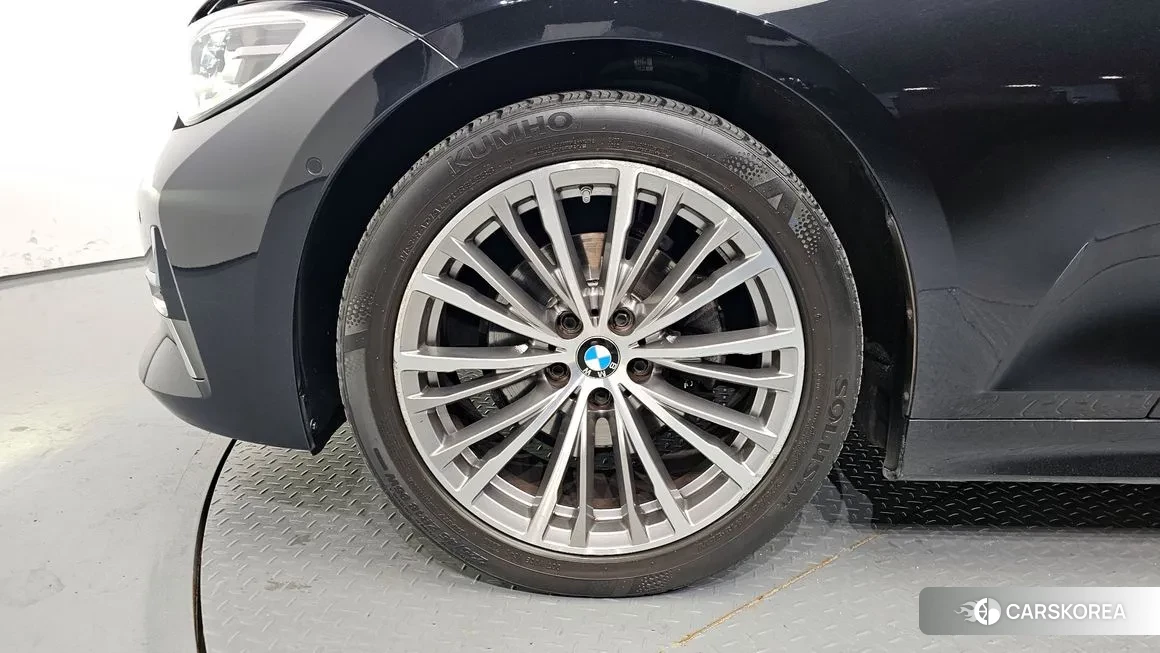 BMW 3 Series (G20) id 2102924 из Кореи 15