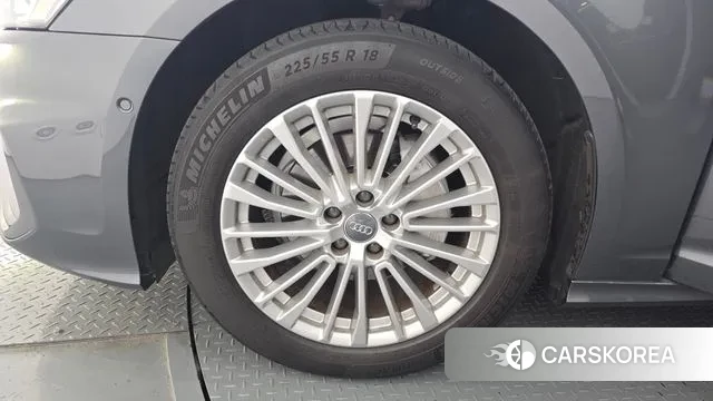 Audi A6 (C8) id 3361978 из Кореи 15