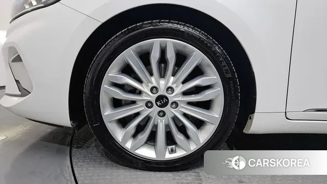 Kia K7 Premier id 3514725 из Кореи 15