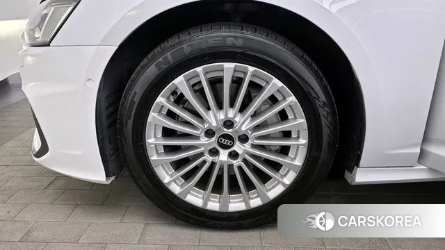 Audi A6 (C8) id 3753031 из Кореи 15