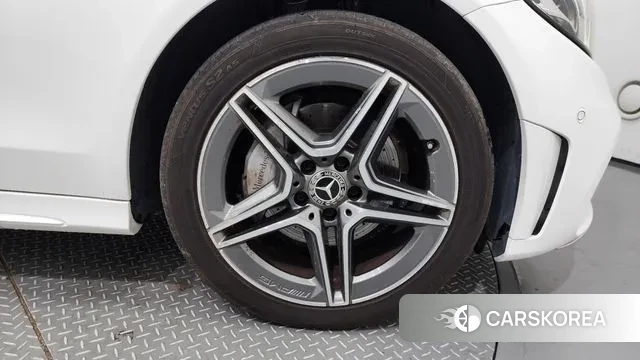 Mercedes-Benz C-Class W205 id 2981515 из Кореи 15