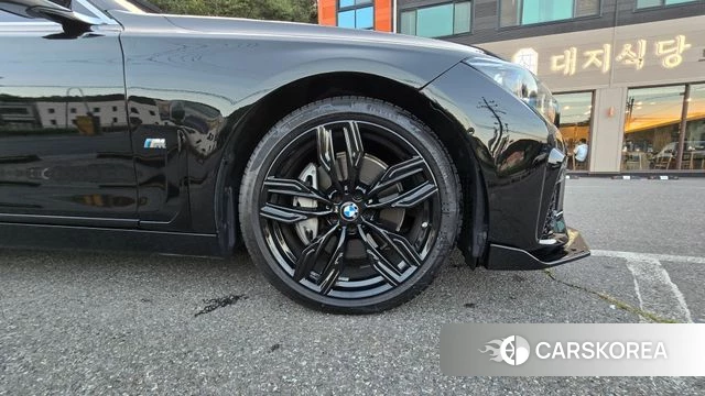 BMW 7 Series (G11) 2018 Черный из Кореи, фото 5