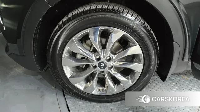 Kia The New Sorento id 3698764 из Кореи 15